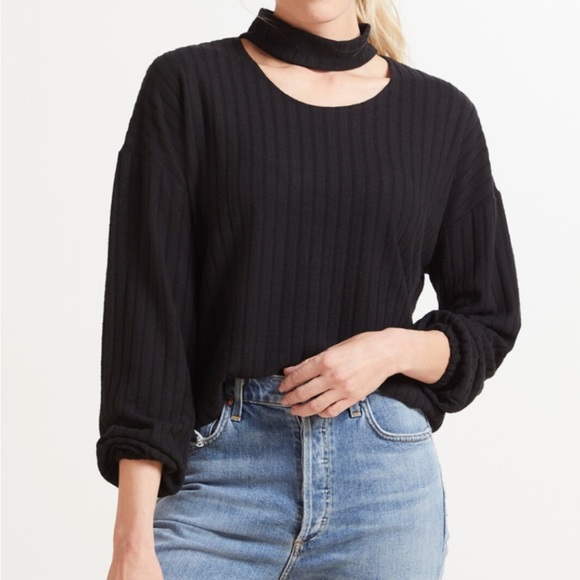 NWT -  Chaser Mock Cutout Top - Picture 2 of 16